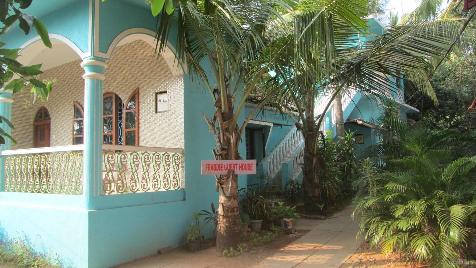 Fraddie Guest House Calangute Esterno foto